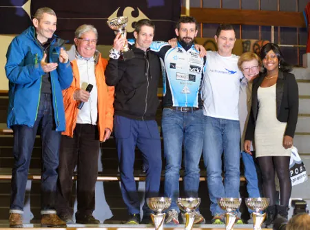 Podium de la Bures 28
