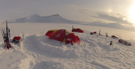 Bivouac en expédition au Svalbard